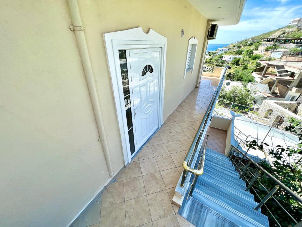 Propery Under Renovation Apartment Sarande Ngoại thất bức ảnh