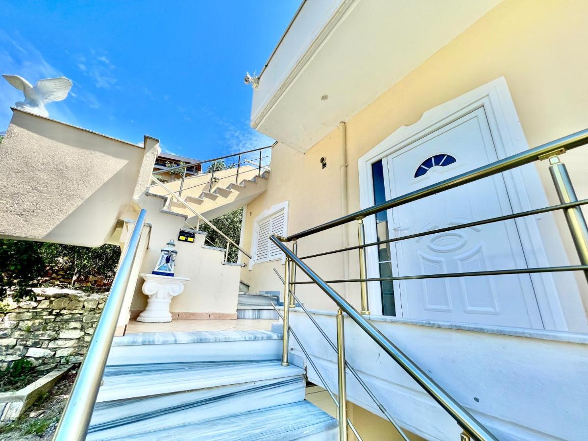 Propery Under Renovation Apartment Sarande Ngoại thất bức ảnh